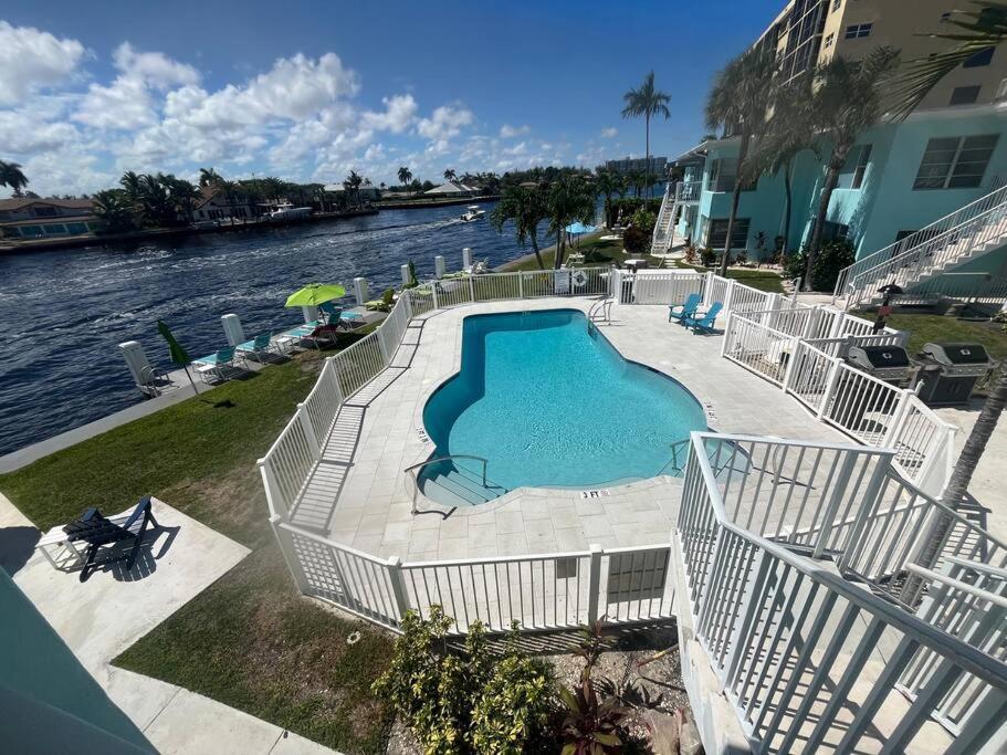 Aloha Apartments On The Intracoastal-Walk To The Beach Помпано Бич Экстерьер фото